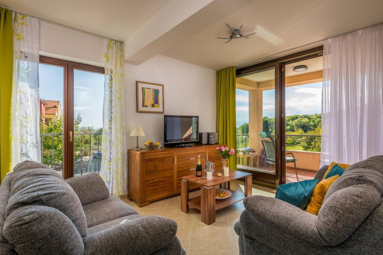 Apartment Carpe Diem Premantura Ngoại thất bức ảnh