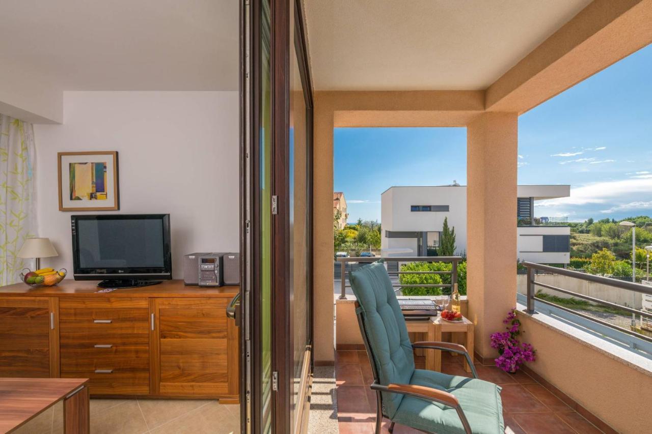 Apartment Carpe Diem Premantura Ngoại thất bức ảnh