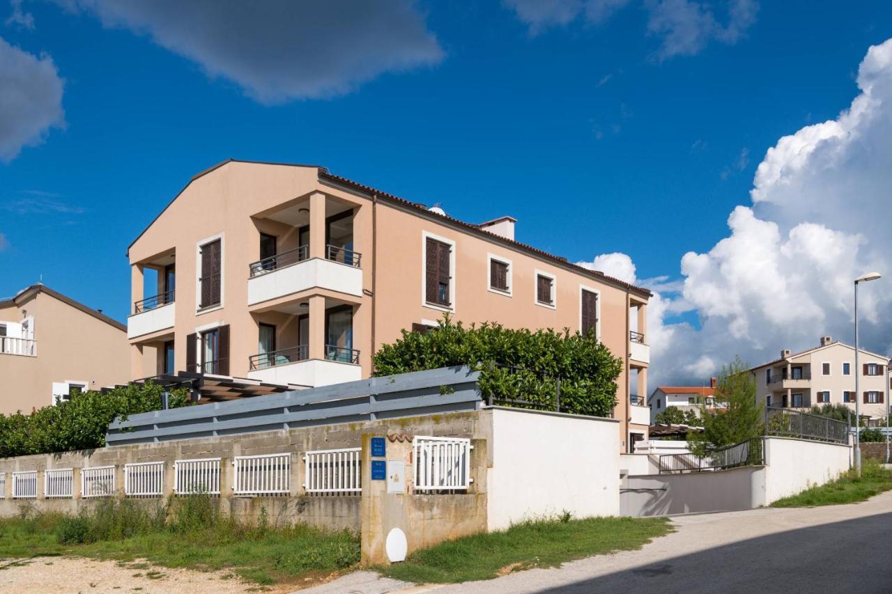 Apartment Carpe Diem Premantura Ngoại thất bức ảnh