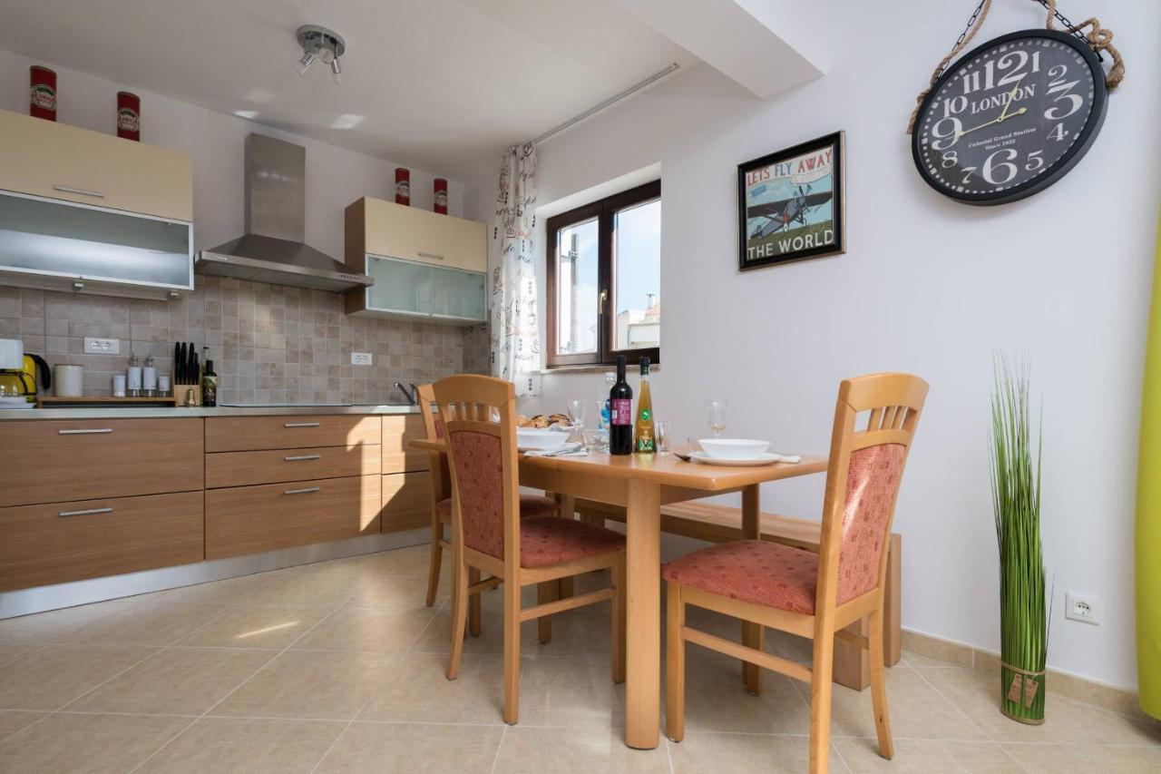 Apartment Carpe Diem Premantura Ngoại thất bức ảnh